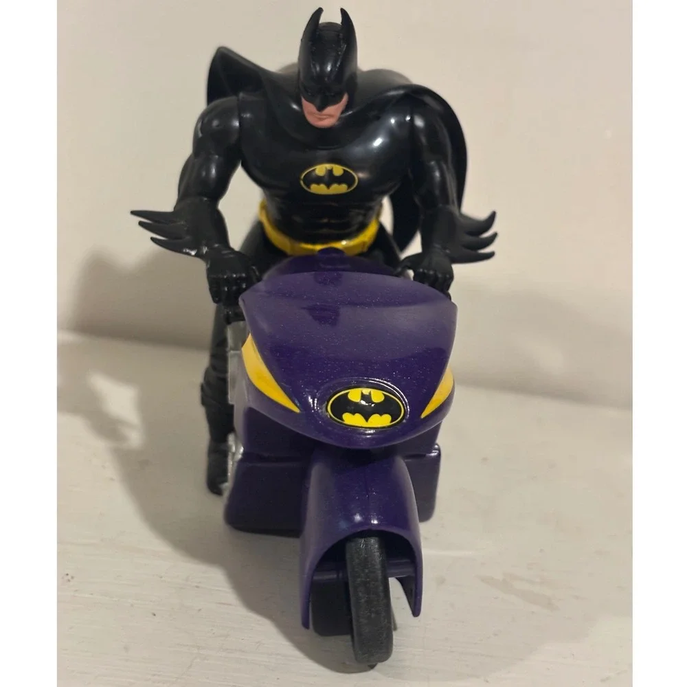 DC Comics Batman Batcycle Action Figure Purple Black Good Preowned